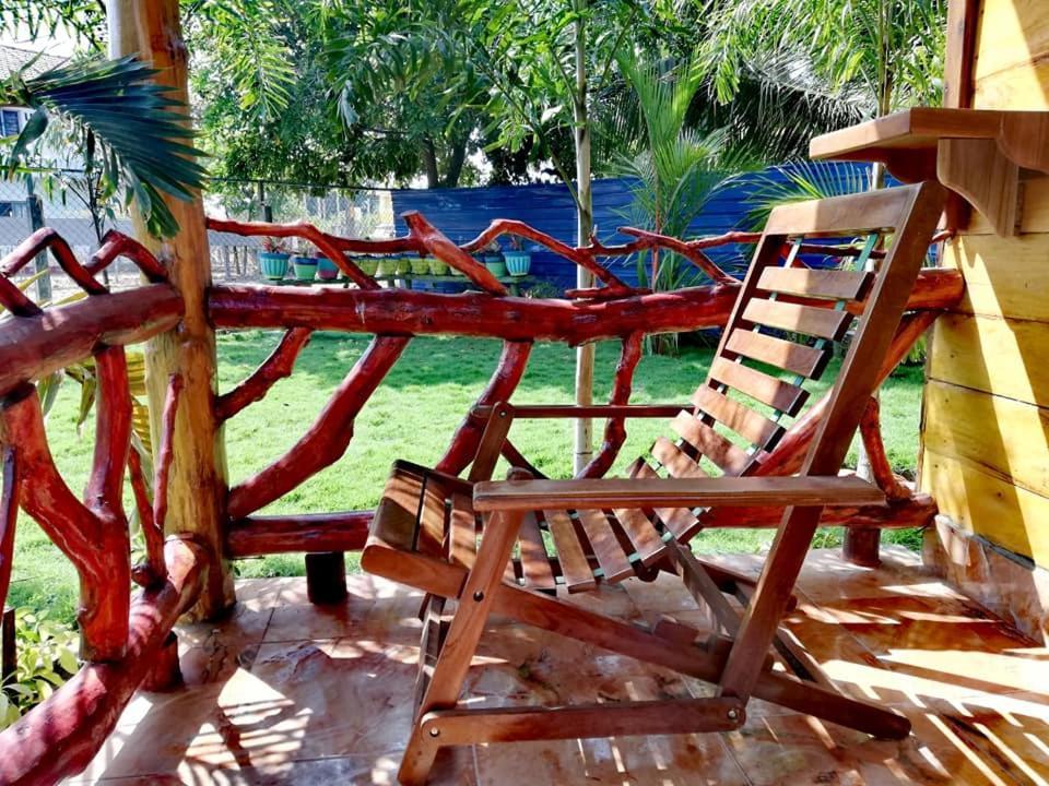 Sea View Resort Kallady Екстериор снимка